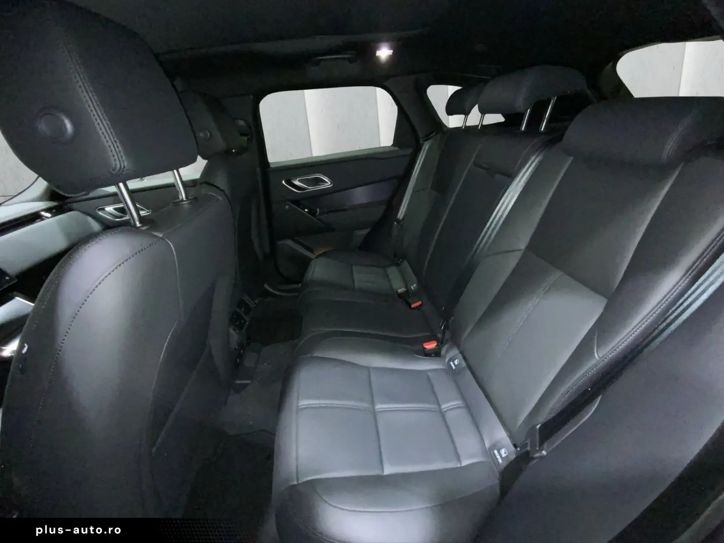 LAND ROVER Range Rover Velar D300 SE   Pano-SD   Winter-Pak