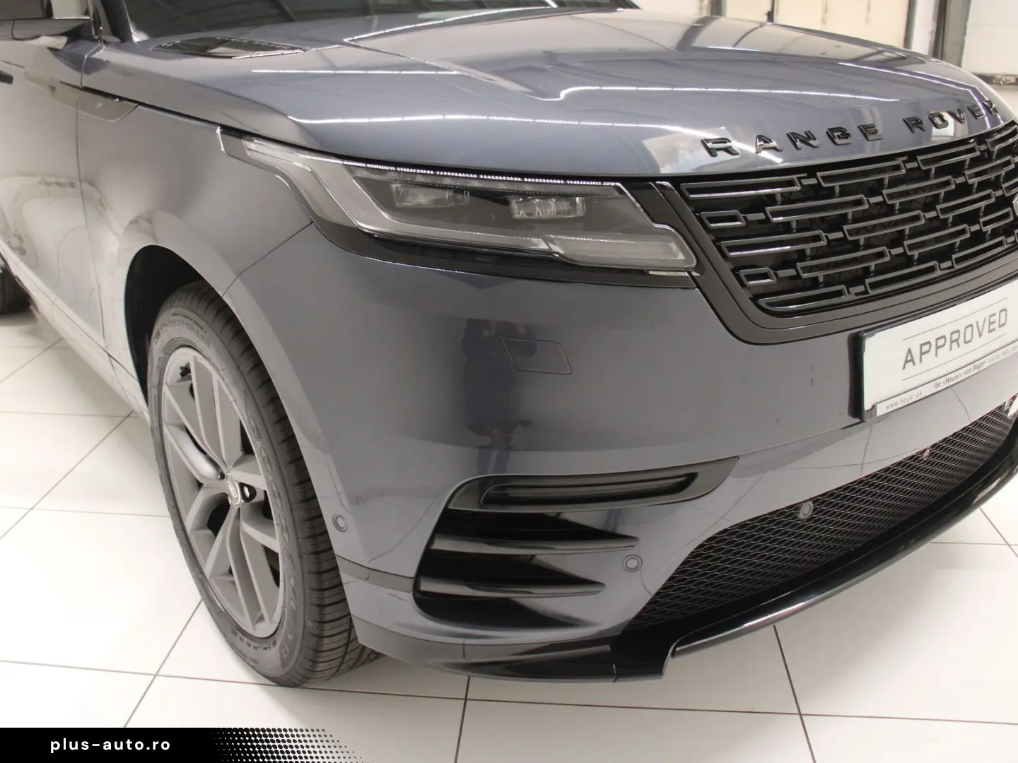 LAND ROVER Range Rover Velar D300 Dynamic SE AHK Pano