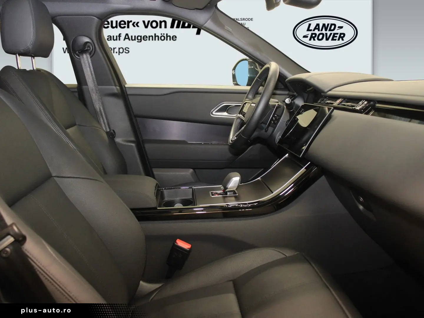 LAND ROVER Range Rover Velar D300 Dynamic SE Black Pack