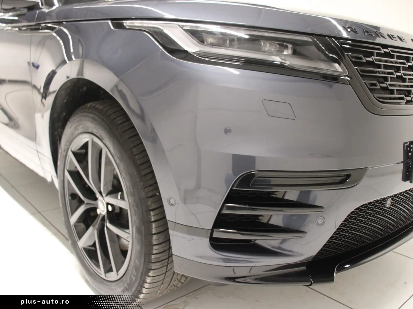 LAND ROVER Range Rover Velar D300 Dynamic SE Black Pack