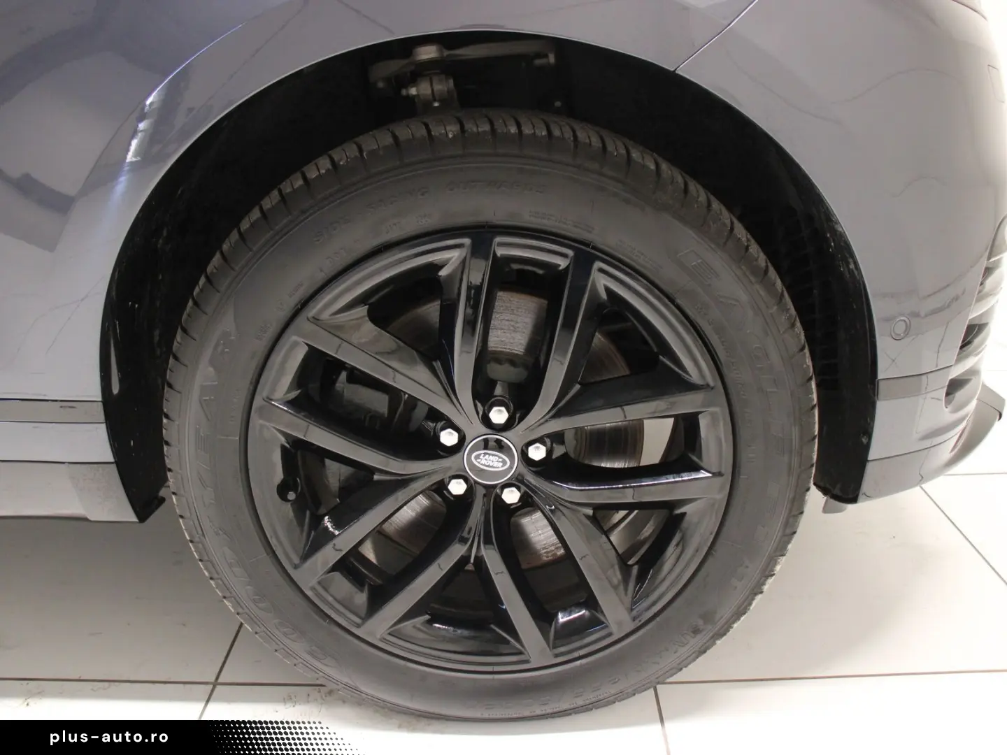 LAND ROVER Range Rover Velar D300 Dynamic SE Black Pack