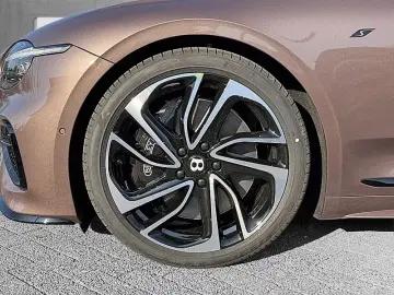 Bentley Continental GT S Akrapovic