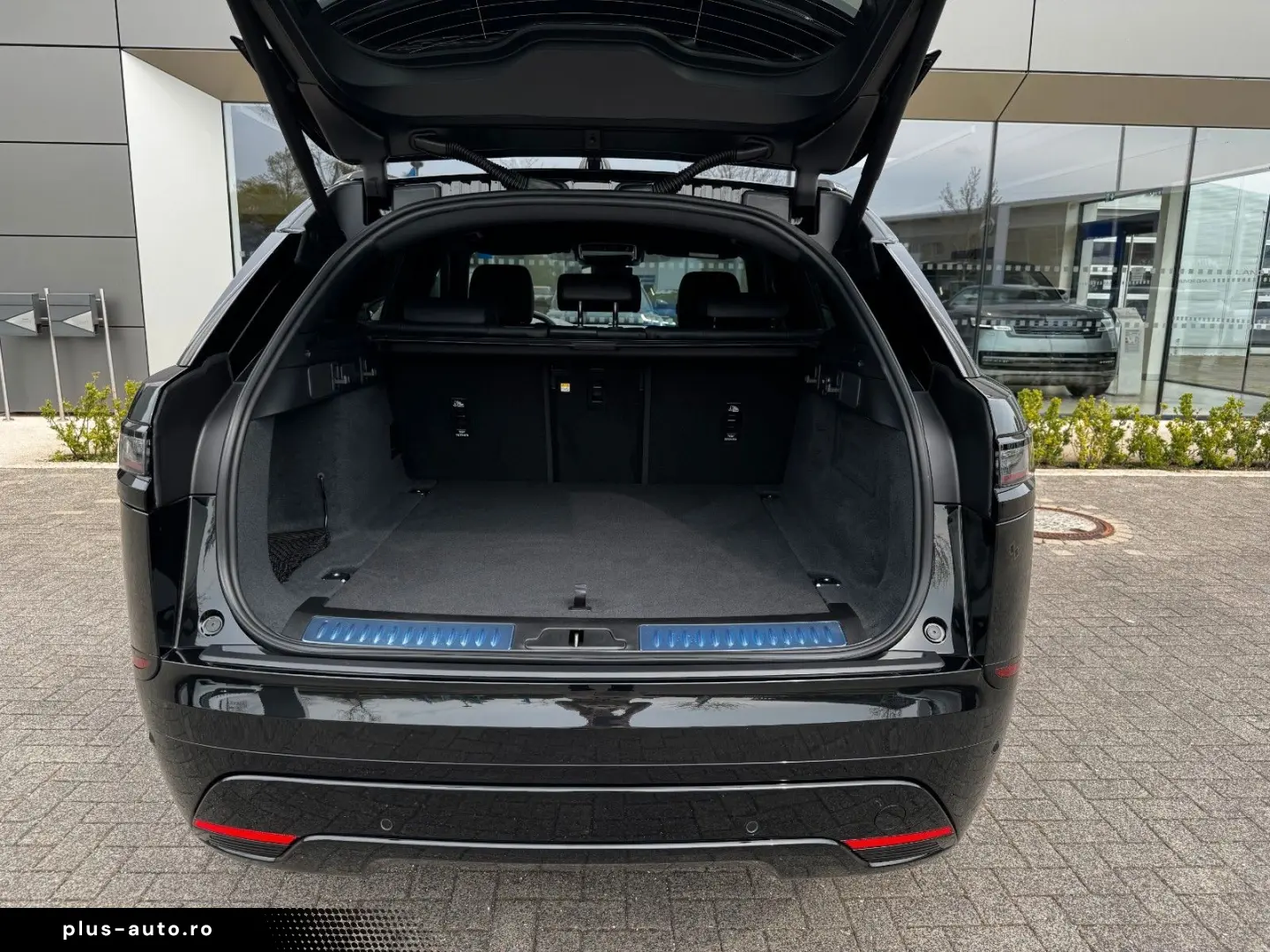 LAND ROVER Range Rover Velar D200 DYNAMIC SE AWD - Winter -