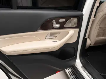 Mercedes Benz GLS 400d 4Matic