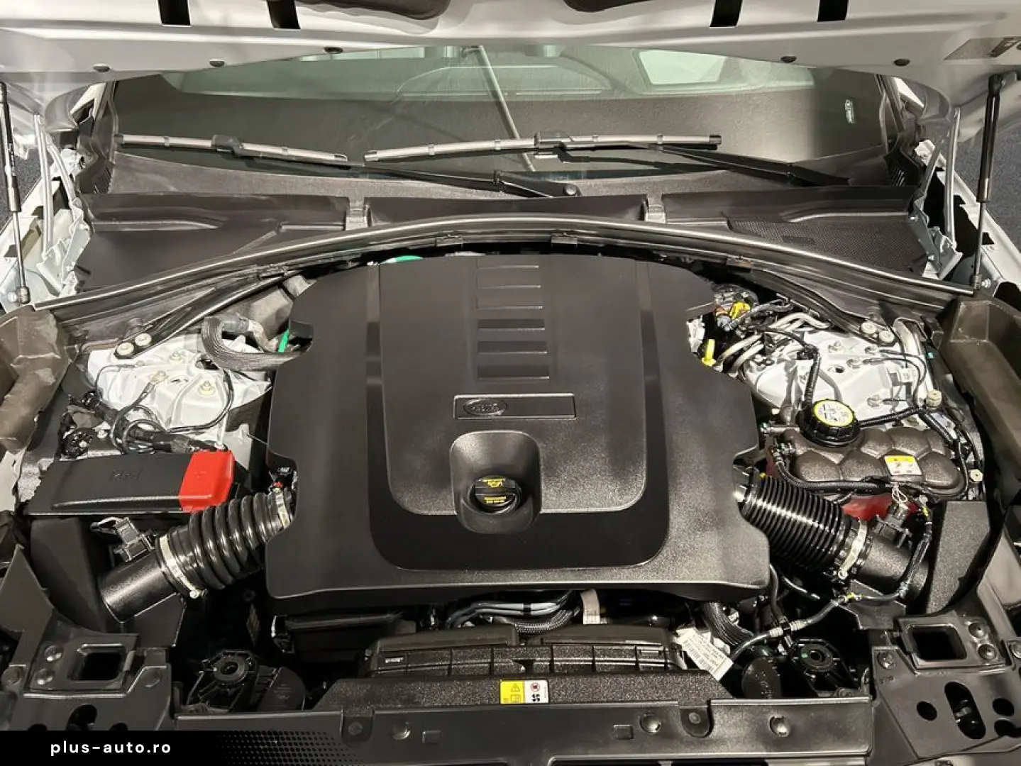 LAND ROVER Range Rover Velar D300 Dynamic SE