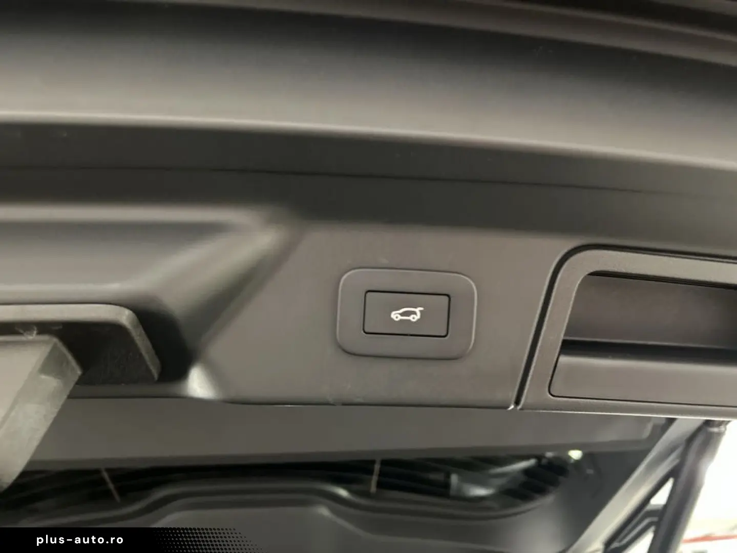 LAND ROVER Range Rover Velar D300 Dynamic SE