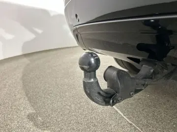 LAND ROVER Range Rover Velar D300 Dynamic SE