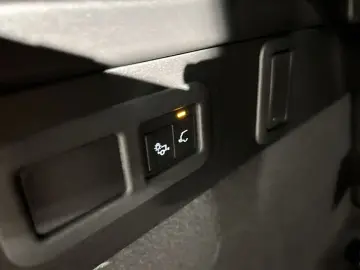 LAND ROVER Range Rover Velar D300 Dynamic SE