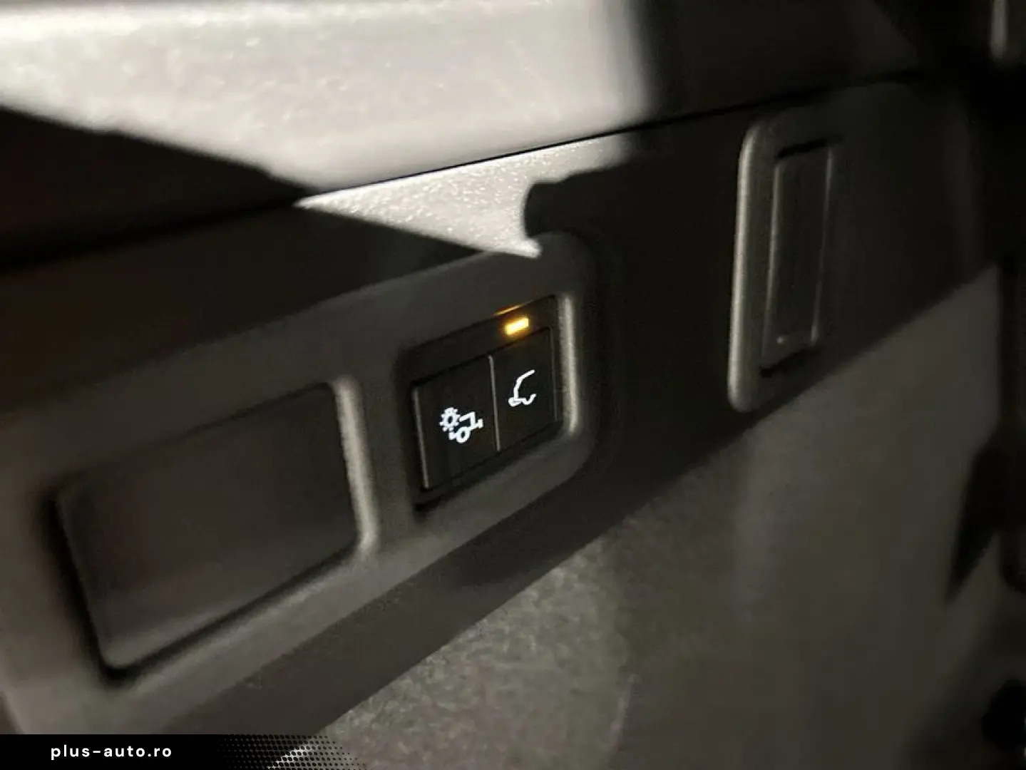 LAND ROVER Range Rover Velar D300 Dynamic SE