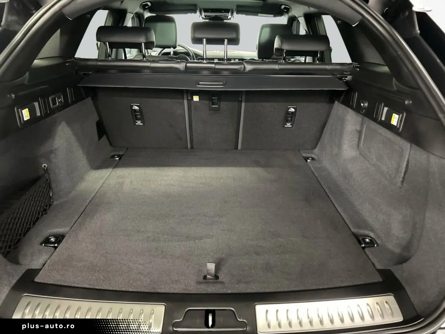 LAND ROVER Range Rover Velar D300 Dynamic SE