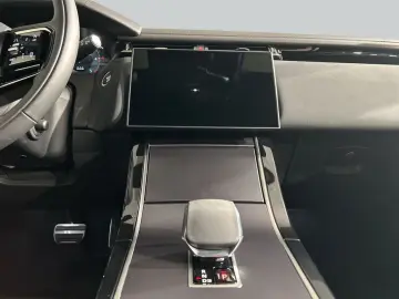 LAND ROVER Range Rover Velar D300 Dynamic SE