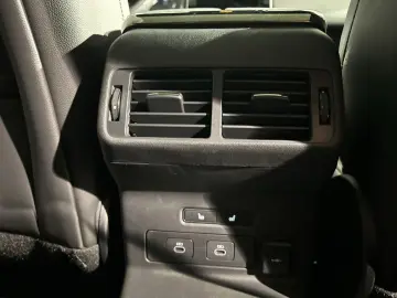 LAND ROVER Range Rover Velar D300 Dynamic SE