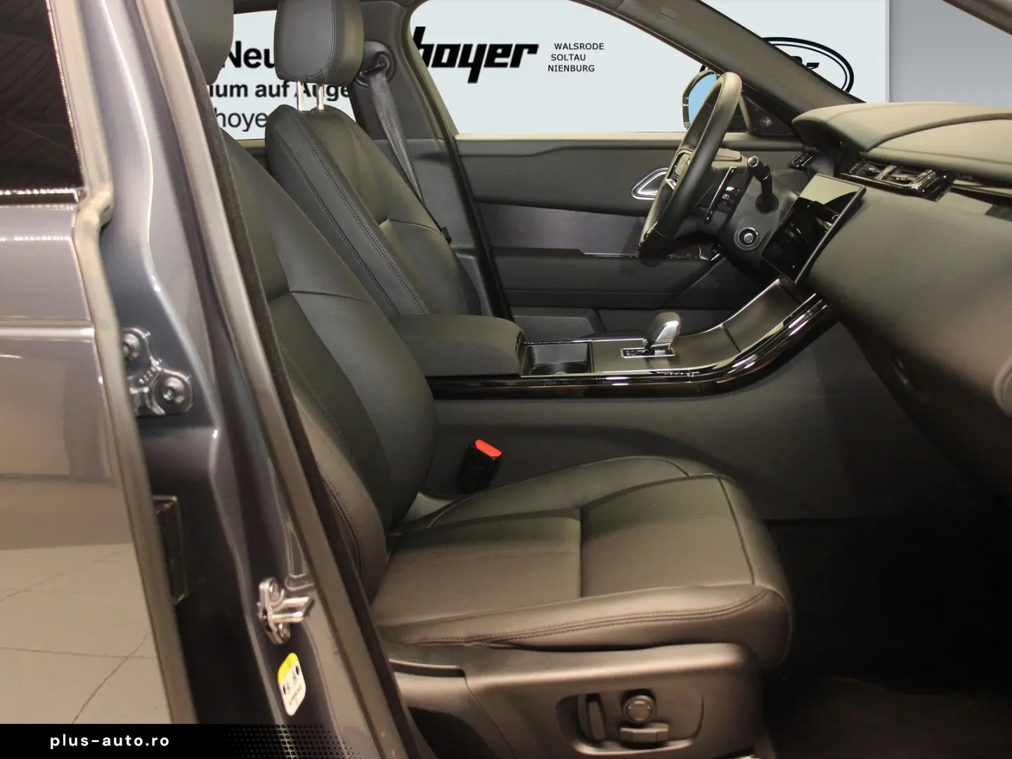 LAND ROVER Range Rover Velar D300 Dynamic SE AHK Pano