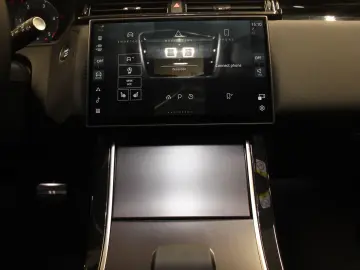 LAND ROVER Range Rover Velar D300 Dynamic SE AHK Pano