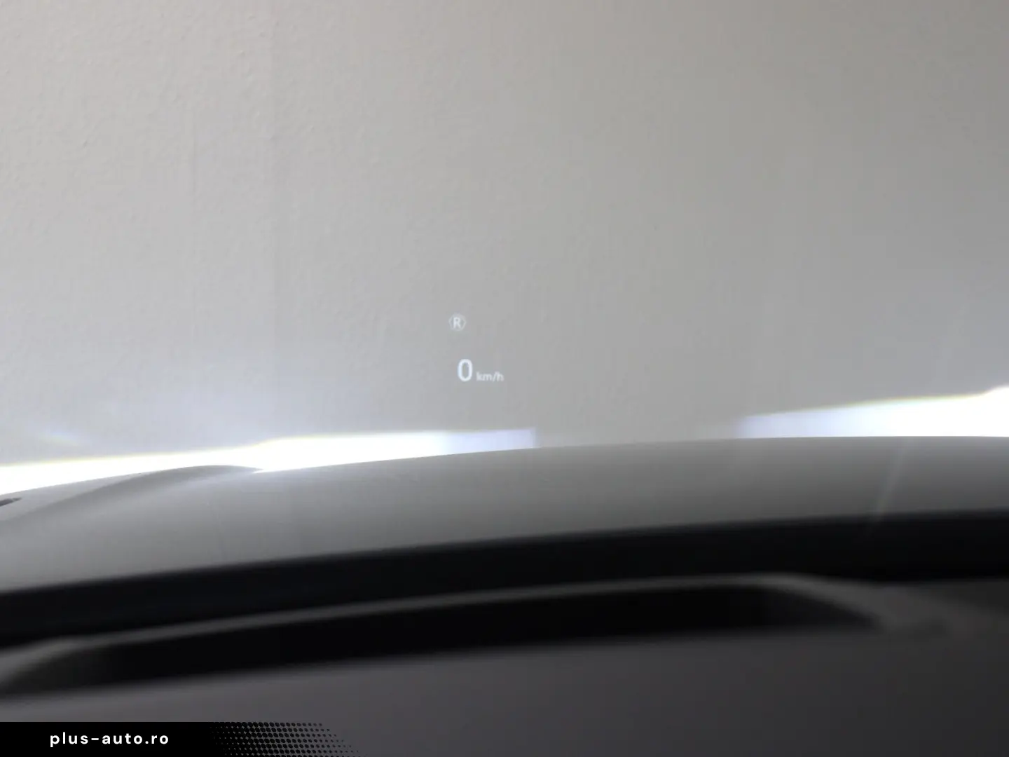 LAND ROVER Range Rover Velar D300 Dynamic SE AHK Pano