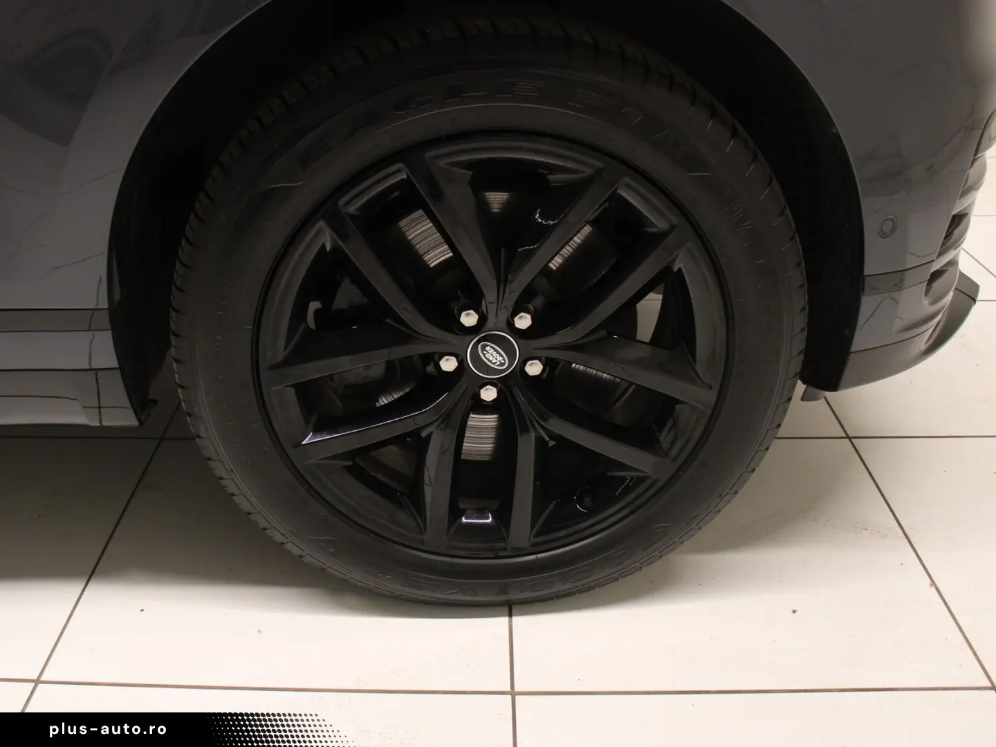 LAND ROVER Range Rover Velar D300 Dynamic SE AHK Pano