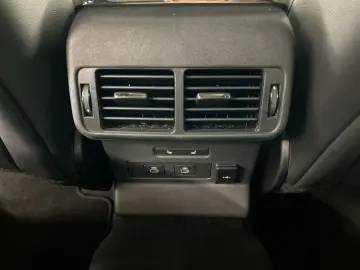 LAND ROVER Range Rover Velar D300 Dynamic SE