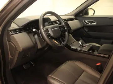 LAND ROVER Range Rover Velar D300 Dynamic SE AHK Pano