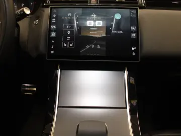 LAND ROVER Range Rover Velar D300 Dynamic SE AHK Pano