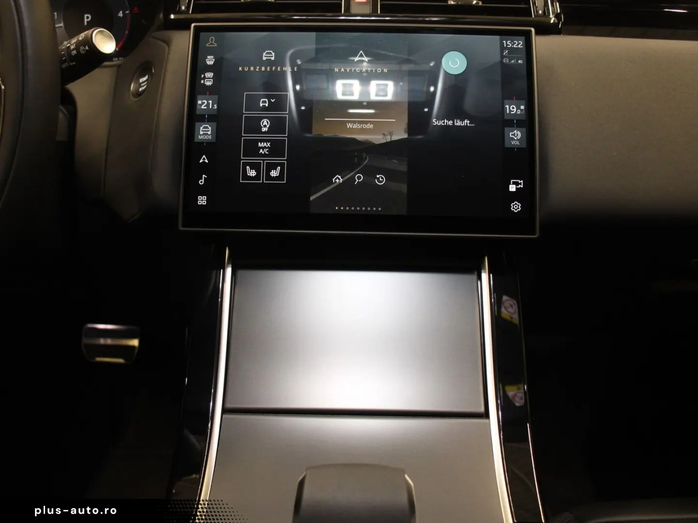 LAND ROVER Range Rover Velar D300 Dynamic SE AHK Pano