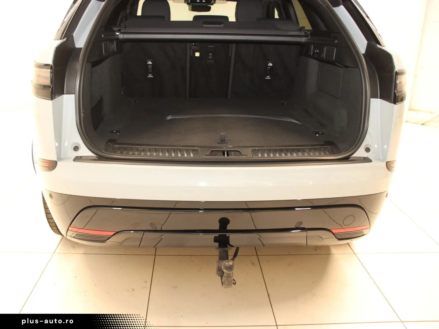 LAND ROVER Range Rover Velar D300 Dynamic SE AHK Pano