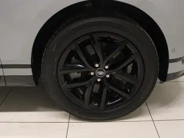 LAND ROVER Range Rover Velar D300 Dynamic SE AHK Pano