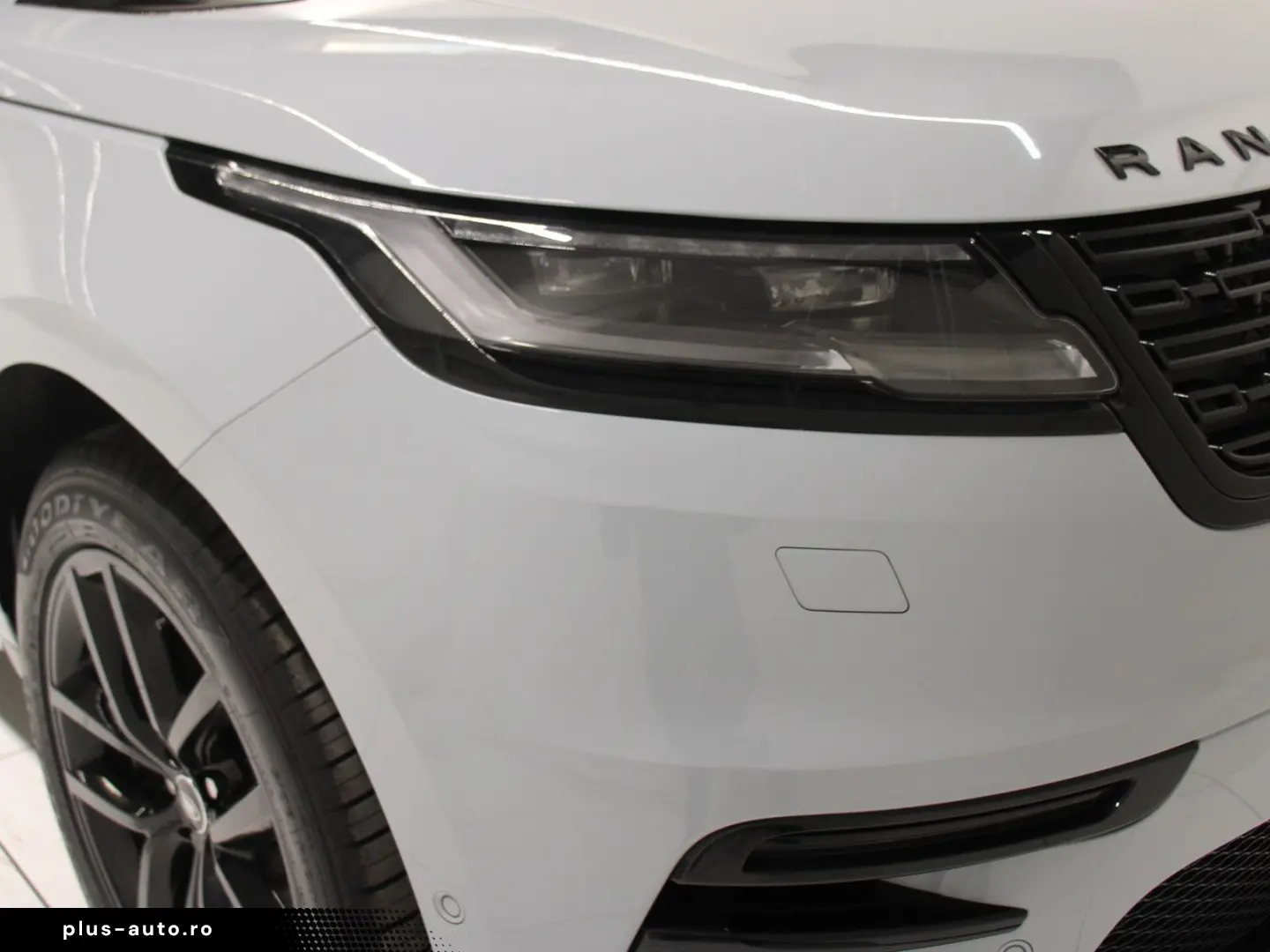 LAND ROVER Range Rover Velar D300 Dynamic SE AHK Pano