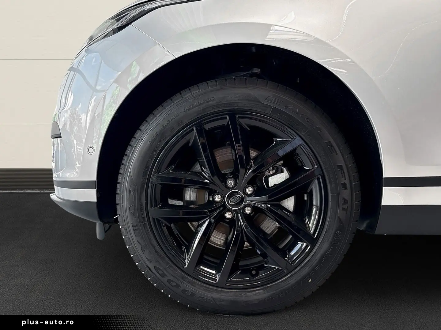 LAND ROVER Range Rover Velar D200 S Pano ACC Meridian 360 G