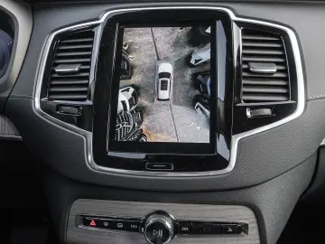 VOLVO XC90 Plus Bright AWD 7-Sitzer AD StandHZG AHK Di