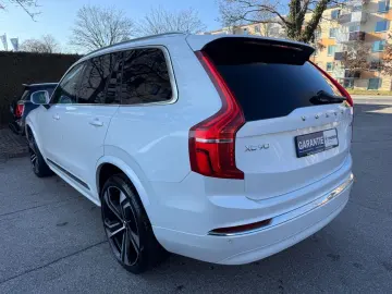 VOLVO XC90 Ultimate Bright AWD~7Sitz~Pano~Lede~ACC~Kam