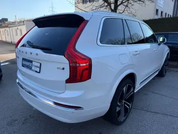 VOLVO XC90 Ultimate Bright AWD~7Sitz~Pano~Lede~ACC~Kam