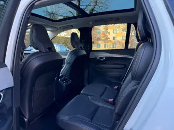 VOLVO XC90 Ultimate Bright AWD~7Sitz~Pano~Lede~ACC~Kam