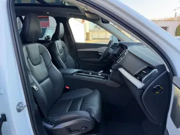 VOLVO XC90 Ultimate Bright AWD~7Sitz~Pano~Lede~ACC~Kam