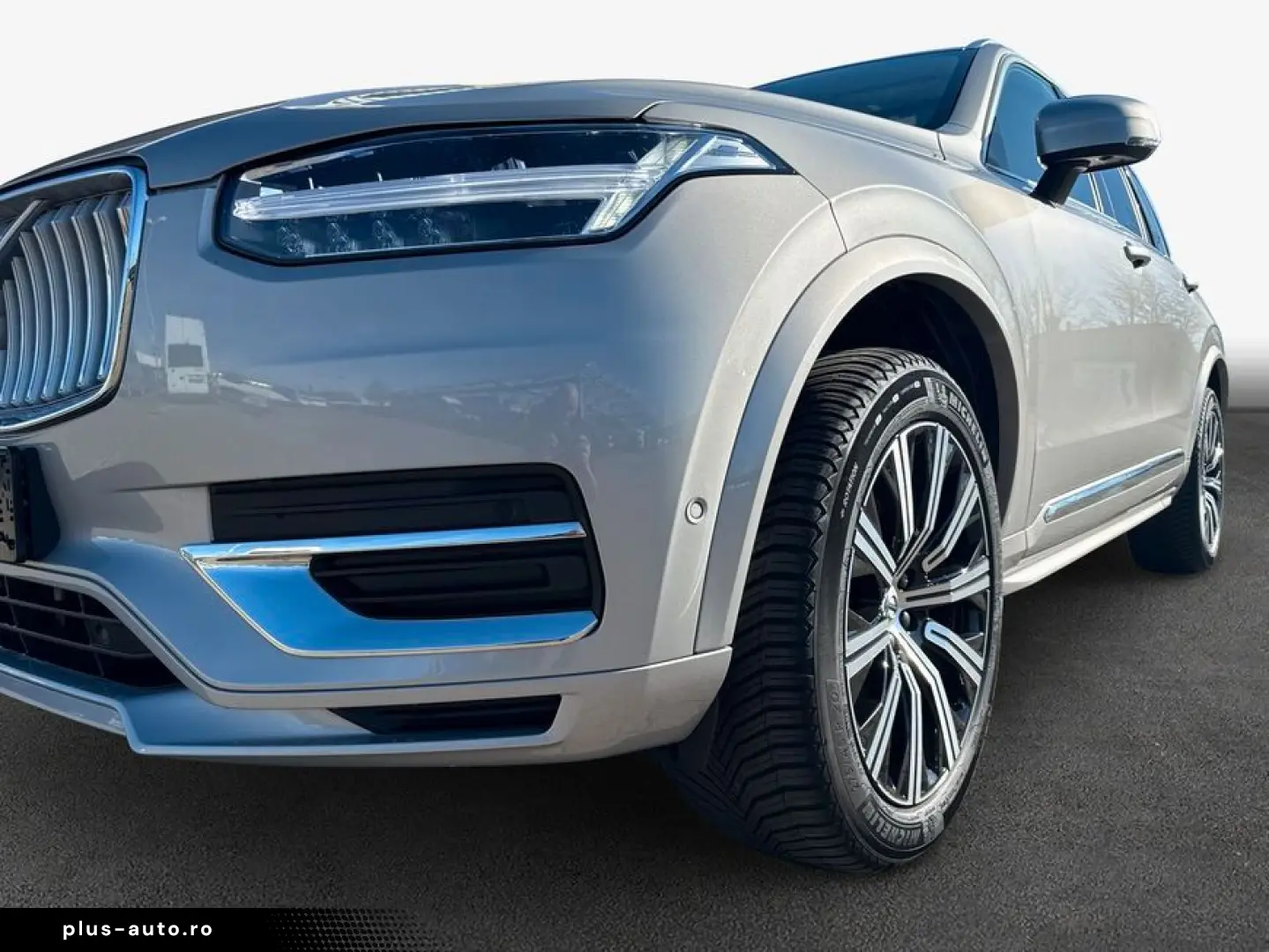 VOLVO XC90 B5 B AWD Plus Bright Pano AHK Privacy 360 V