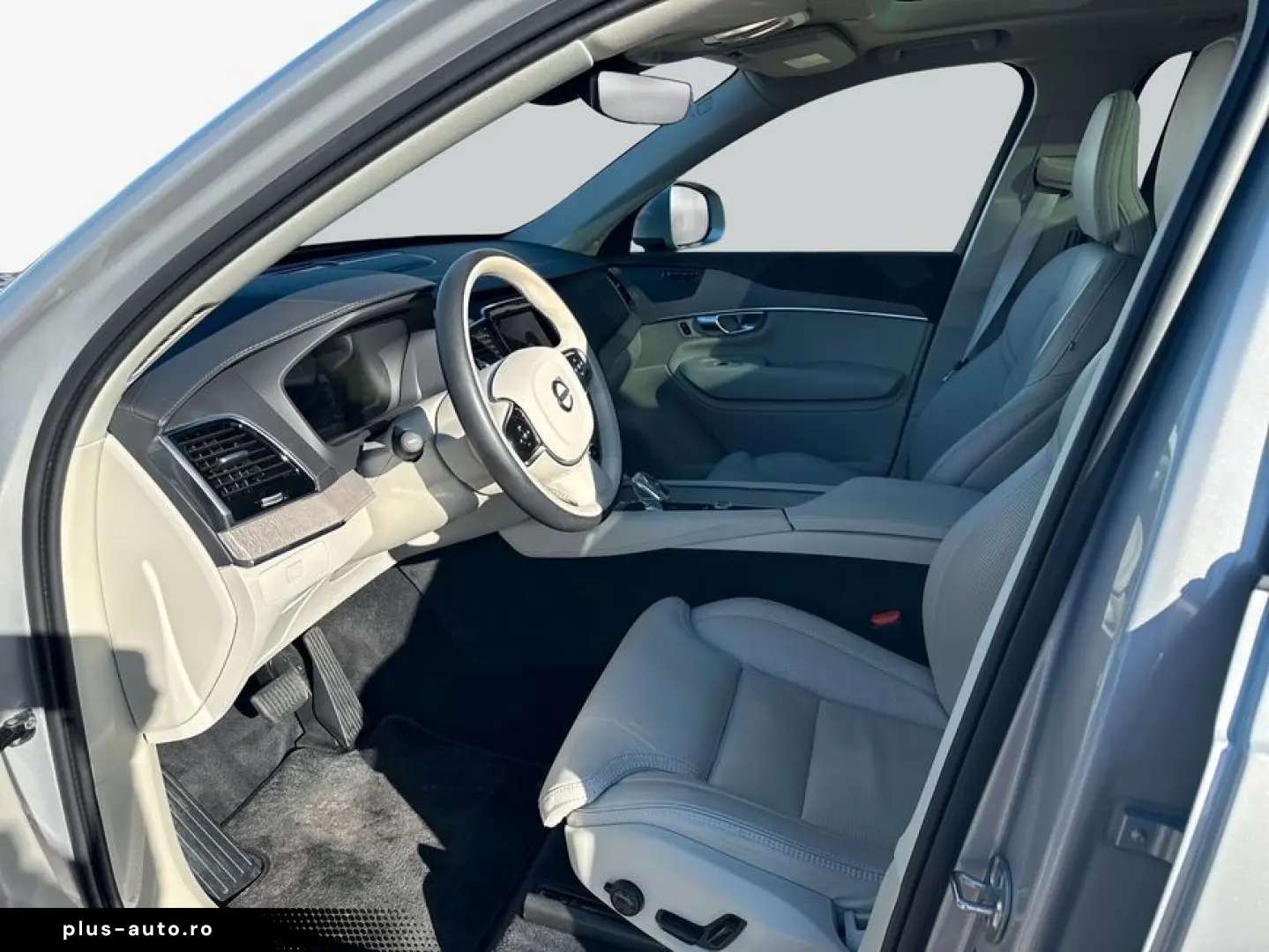 VOLVO XC90 B5 B AWD Plus Bright Pano AHK Privacy 360 V