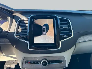 VOLVO XC90 B5 B AWD Plus Bright Pano AHK Privacy 360 V