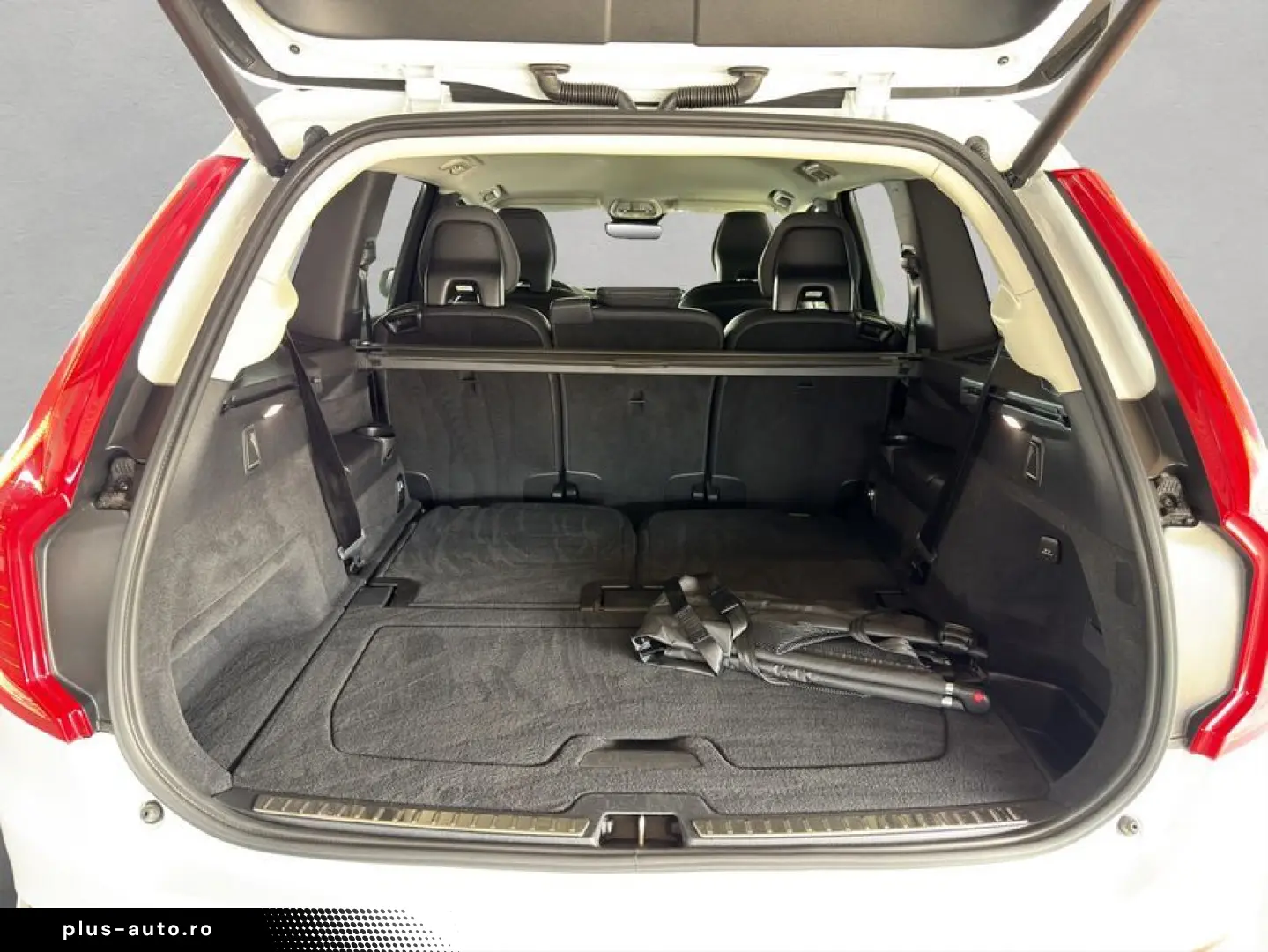 VOLVO XC90 B5 B AWD Core