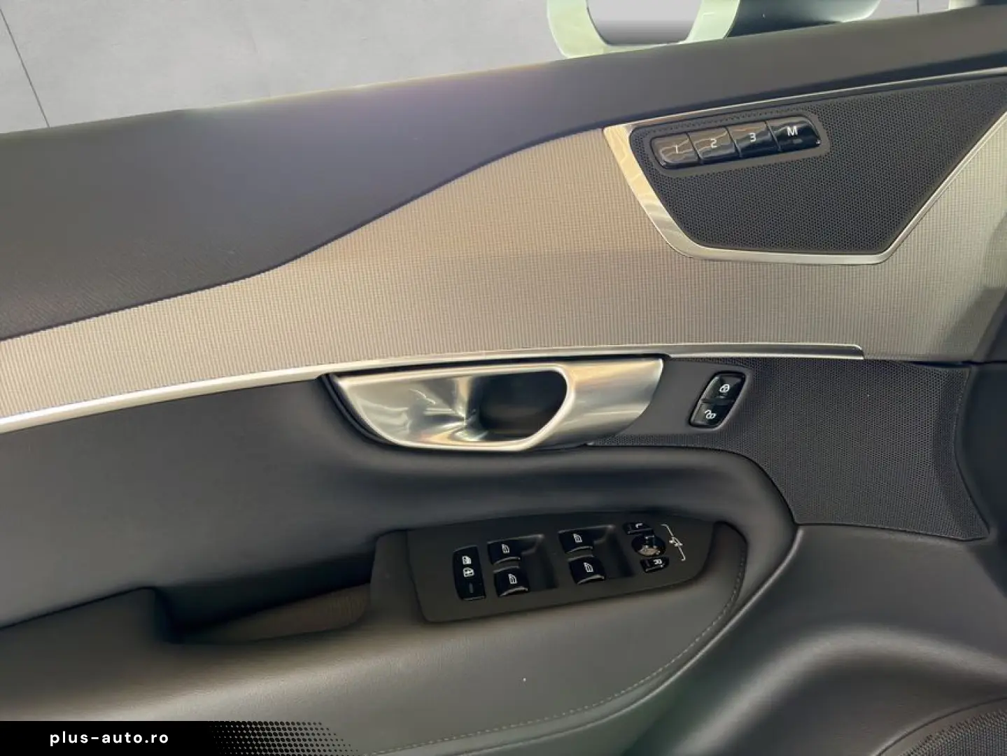 VOLVO XC90 B5 B AWD Core