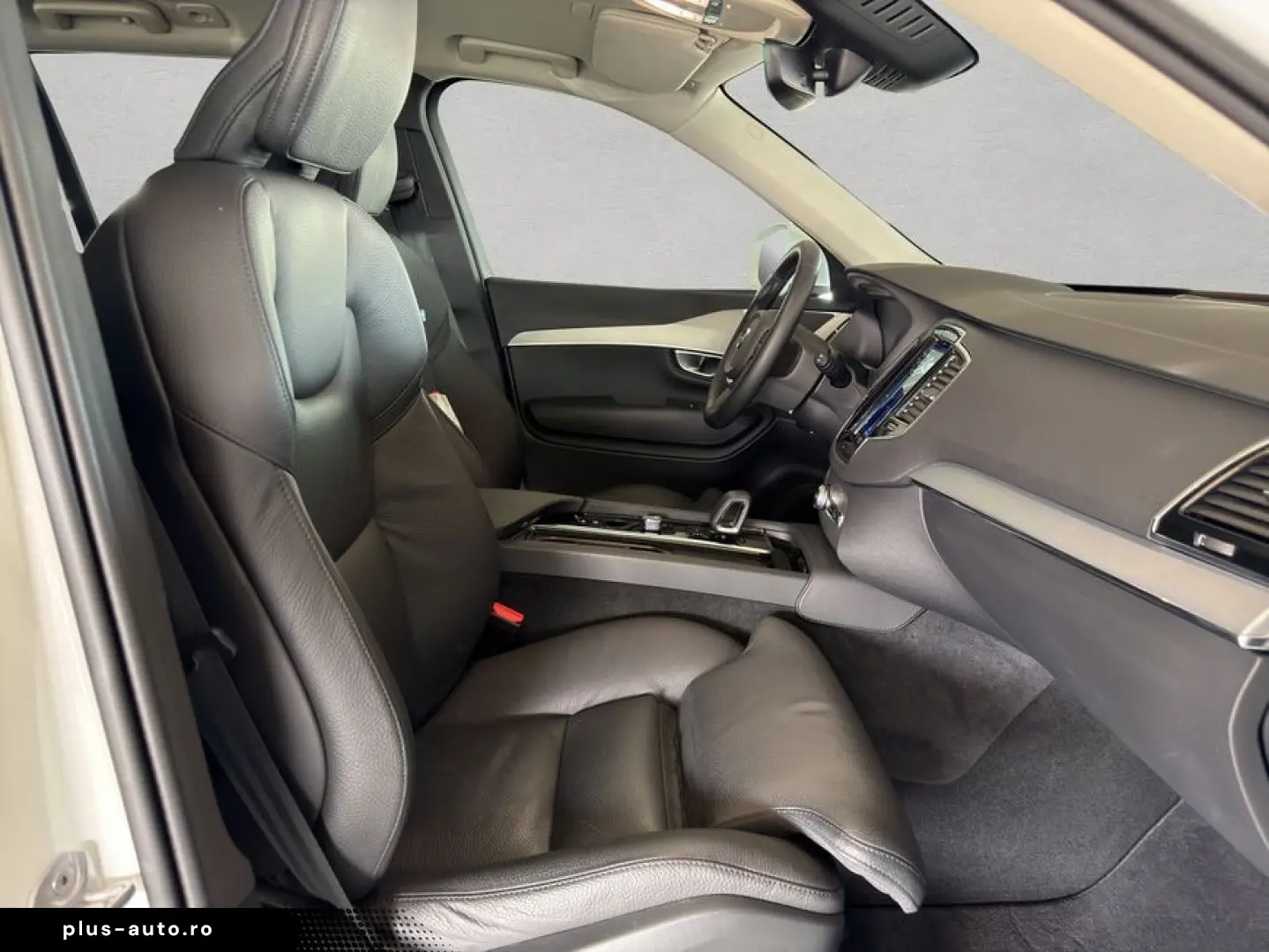 VOLVO XC90 B5 B AWD Core