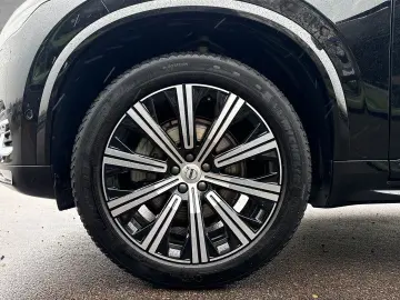 VOLVO XC90 B5 AWD Mild-Hybrid Plus Bright 7-Sitzer AHK