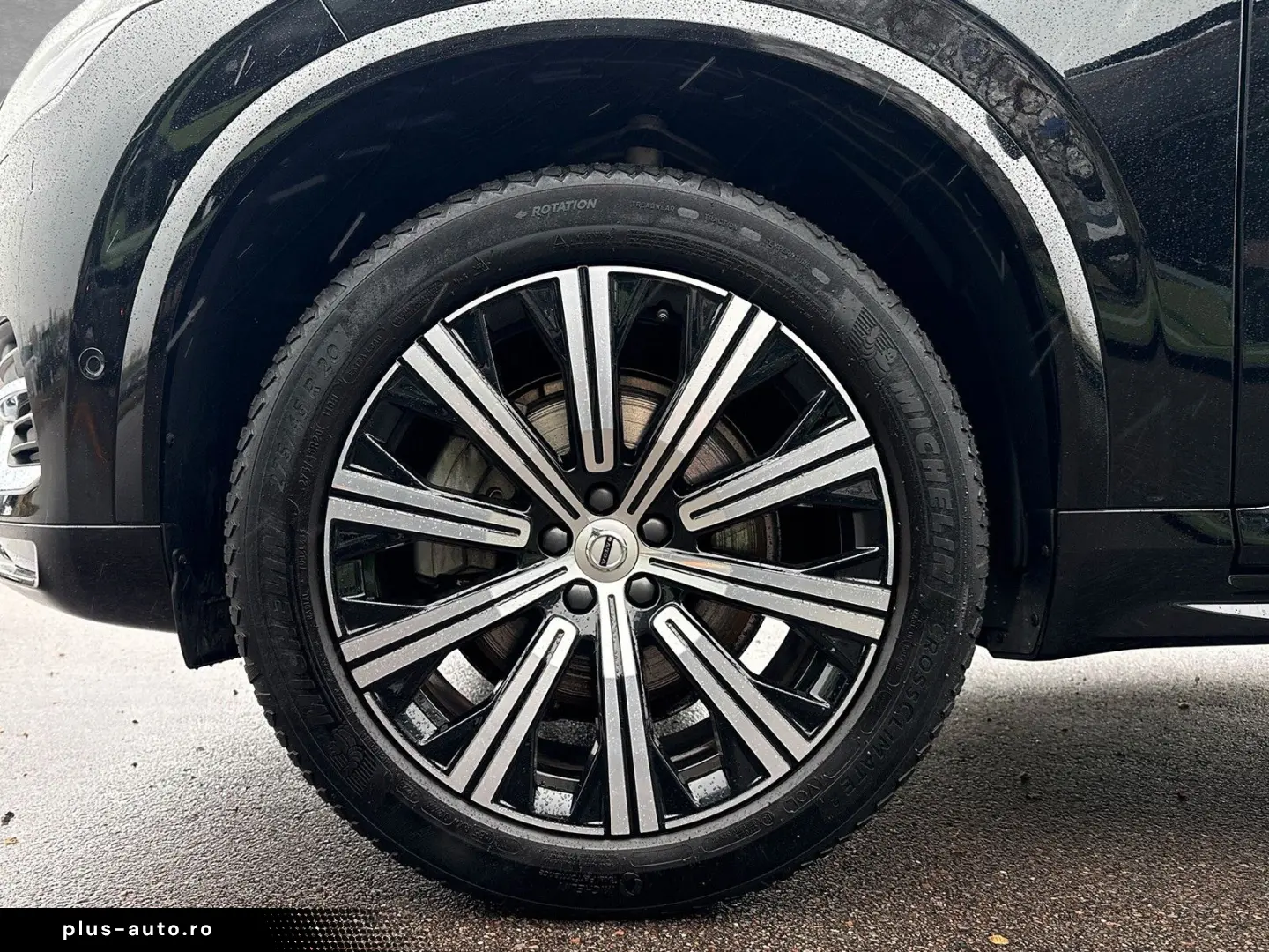 VOLVO XC90 B5 AWD Mild-Hybrid Plus Bright 7-Sitzer AHK