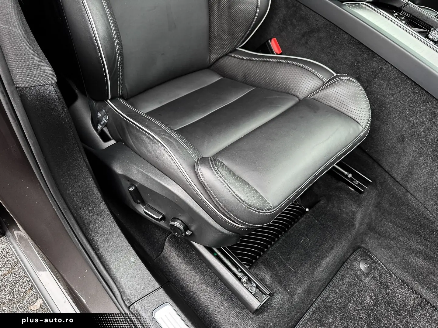 VOLVO XC90 R Design AWD AD StandHZG AHK Navi Digitales