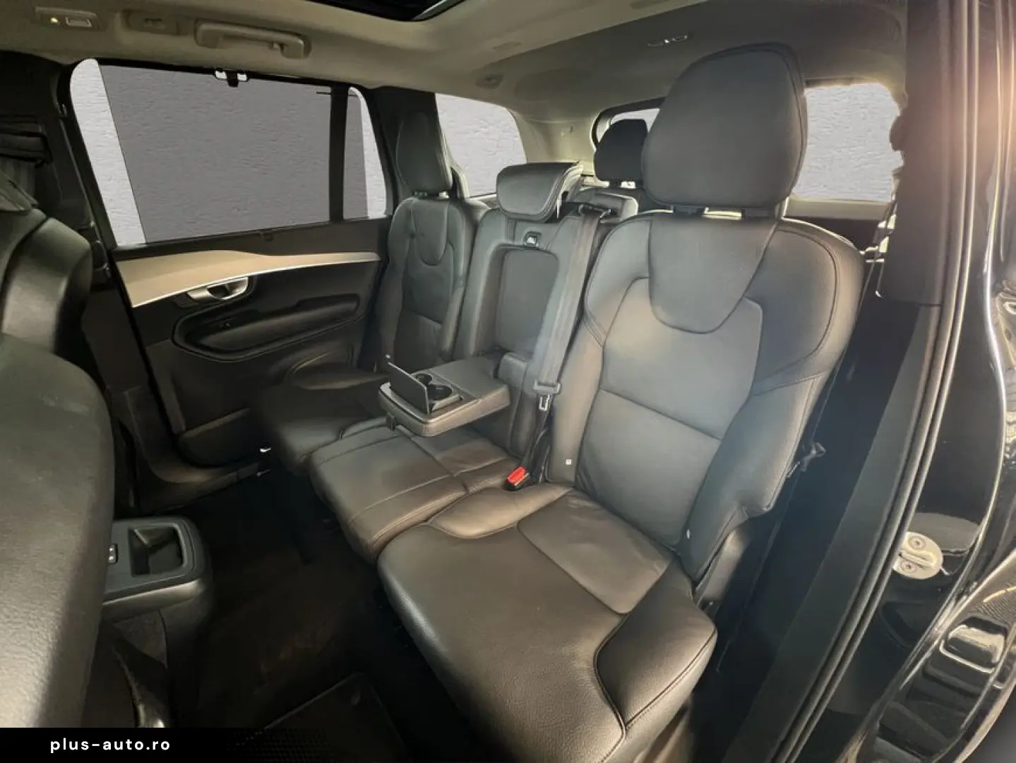 VOLVO XC90 B5 AWD Plus-Bright Glasd 7S 360  Standh Led