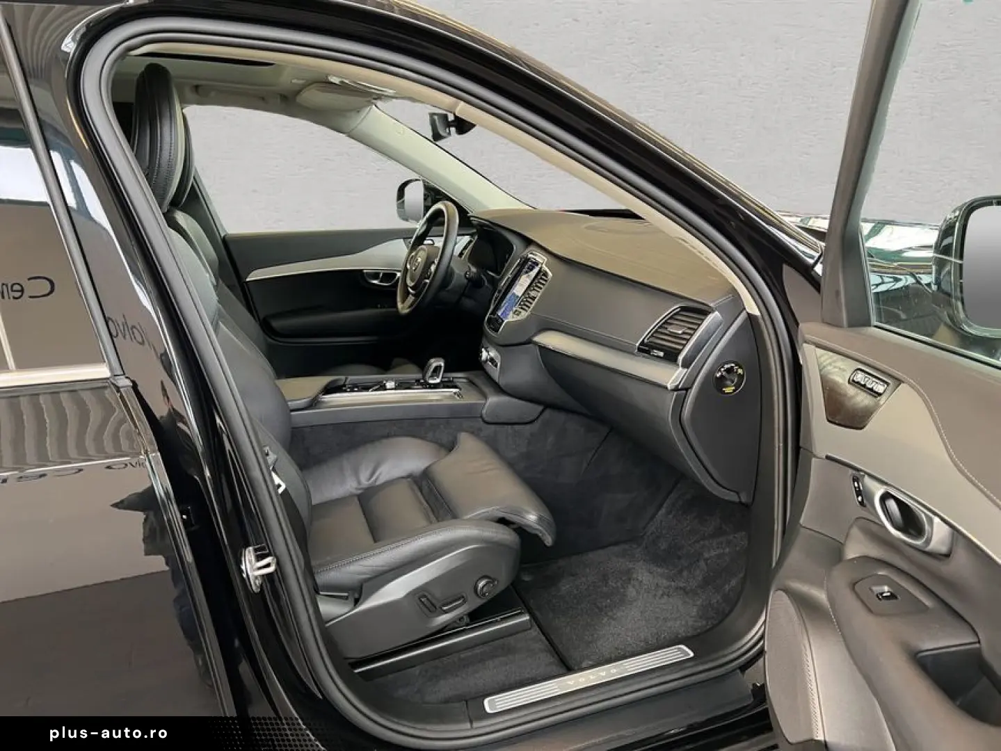 VOLVO XC90 B5 AWD Plus-Bright Glasd 7S 360  Standh Led