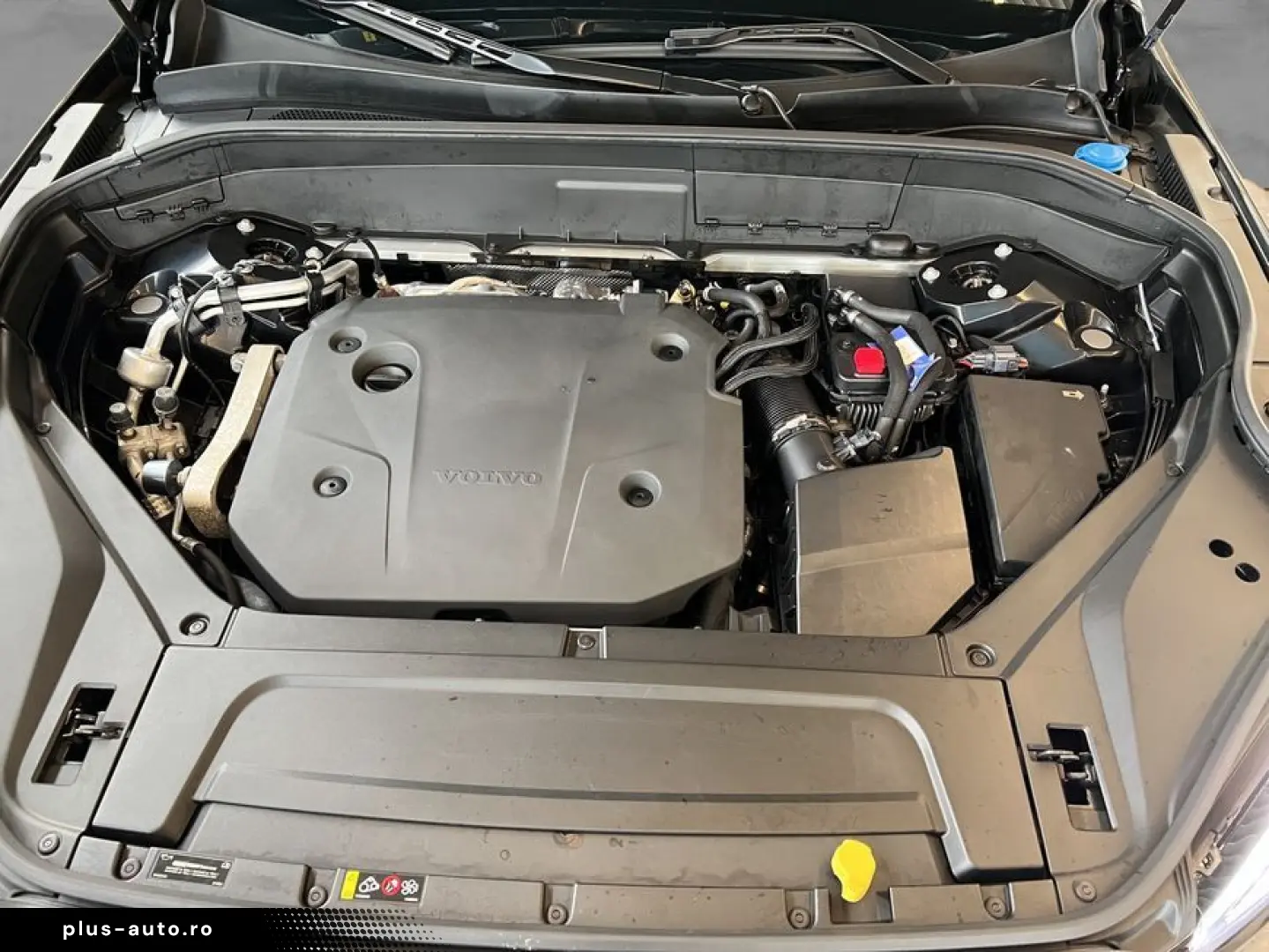 VOLVO XC90 B5 AWD Plus-Bright Glasd 7S 360  Standh Led