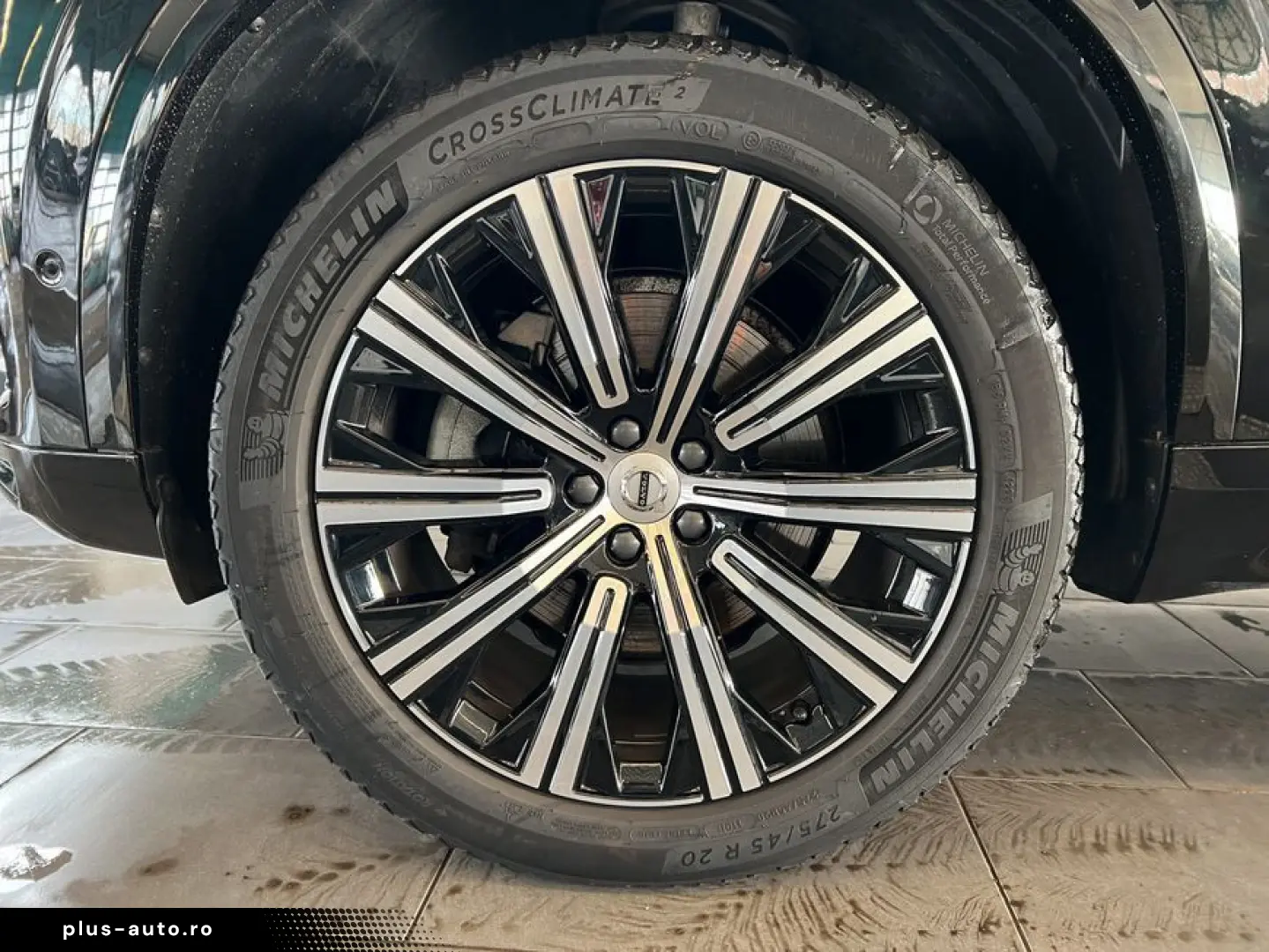 VOLVO XC90 B5 AWD Plus-Bright Glasd 7S 360  Standh Led