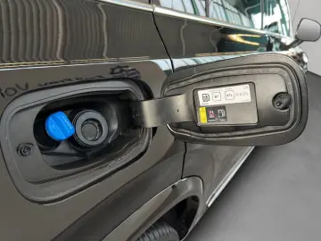 VOLVO XC90 B5 AWD Plus-Bright Glasd 7S 360  Standh Led