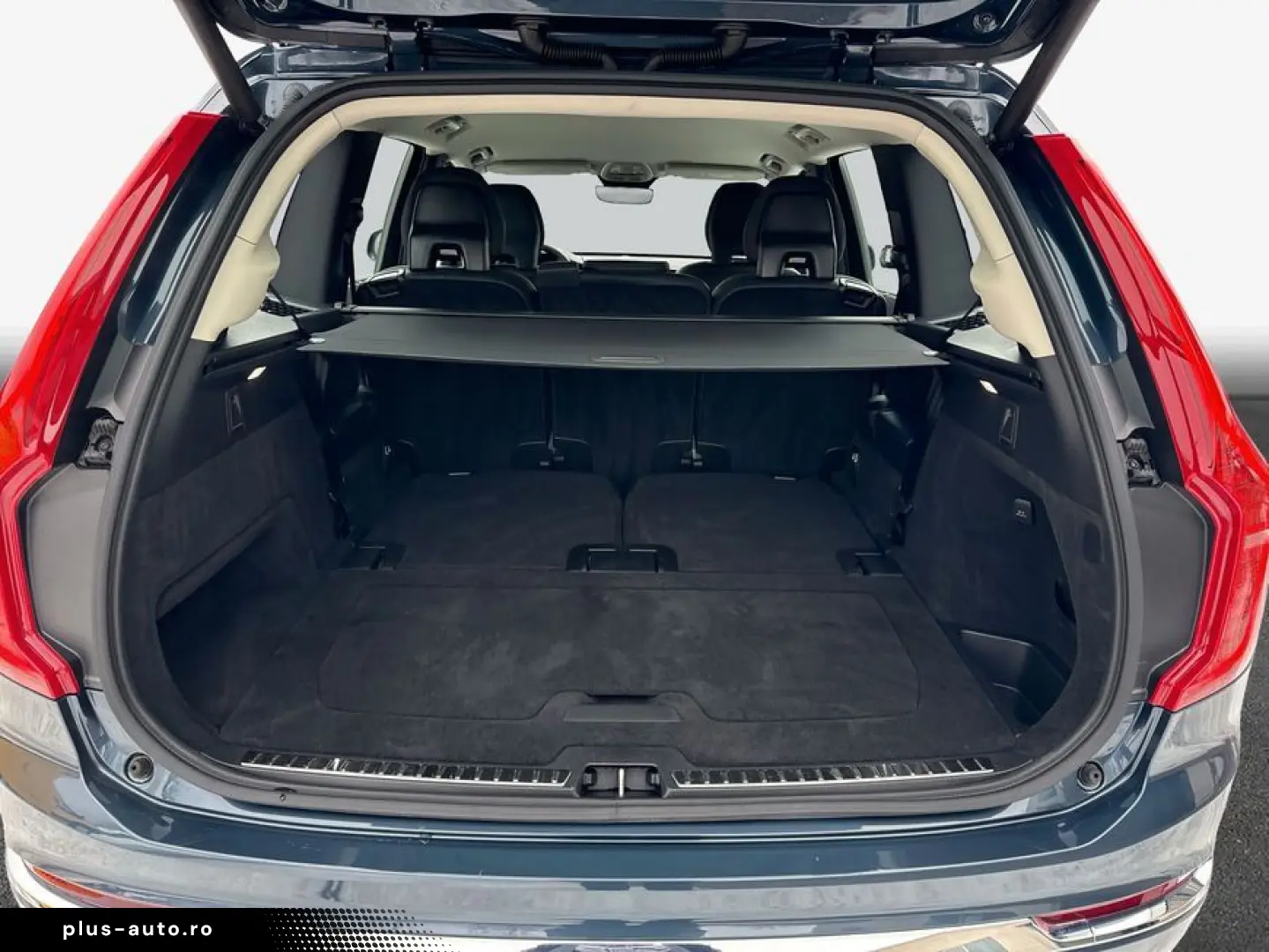 VOLVO XC90 B5 B AWD Plus Bright