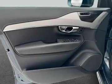 VOLVO XC90 B5 B AWD Plus Bright