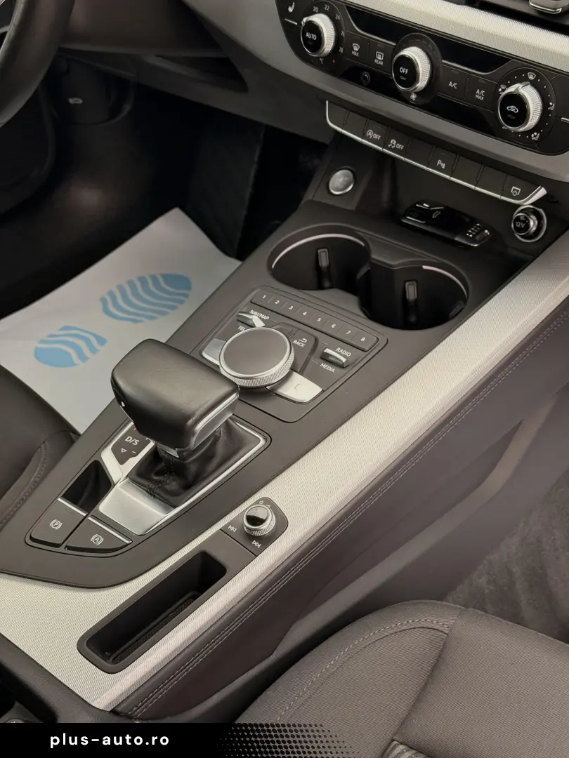 Audi A4 2.0 TDI DPF multitronic Attraction